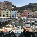Apartment Marine Style In By The Sea *